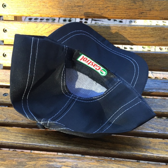 Castrol FLW TM outdoors lightweight fishing hat 5 panel baseball style black - Picture 2 of 16